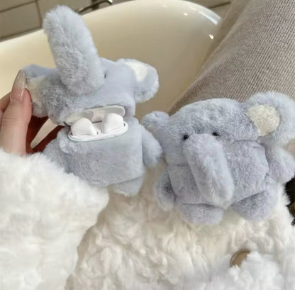 Plushie AirPods case🐘